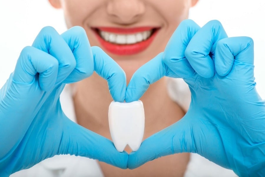 dental crowns vs dental implants