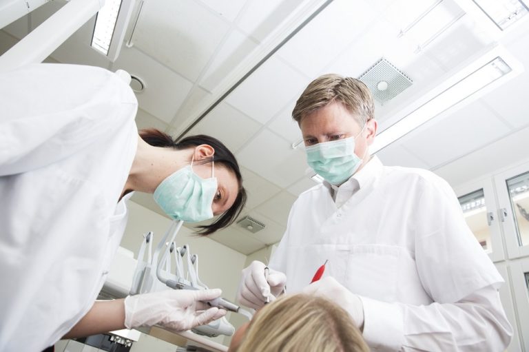 What is an Endodontist and What Do They Do? Saskatoon Smiles